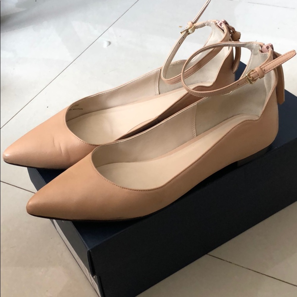 Cole Haan Women's Nude/Tan Pointed Toe Ankle Strap Flats 7.5
